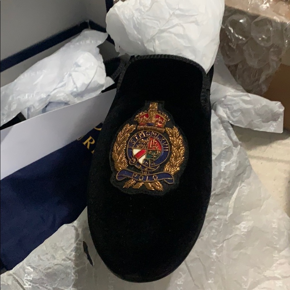 Never worn men’s polo velvet shoe